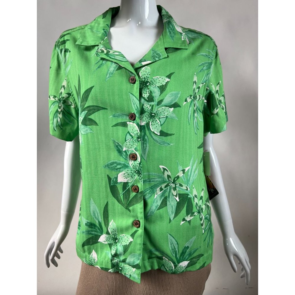 Sunset Cove New Hawaiian Styled Shirt  M Green  Hawaiian Floral Rayon